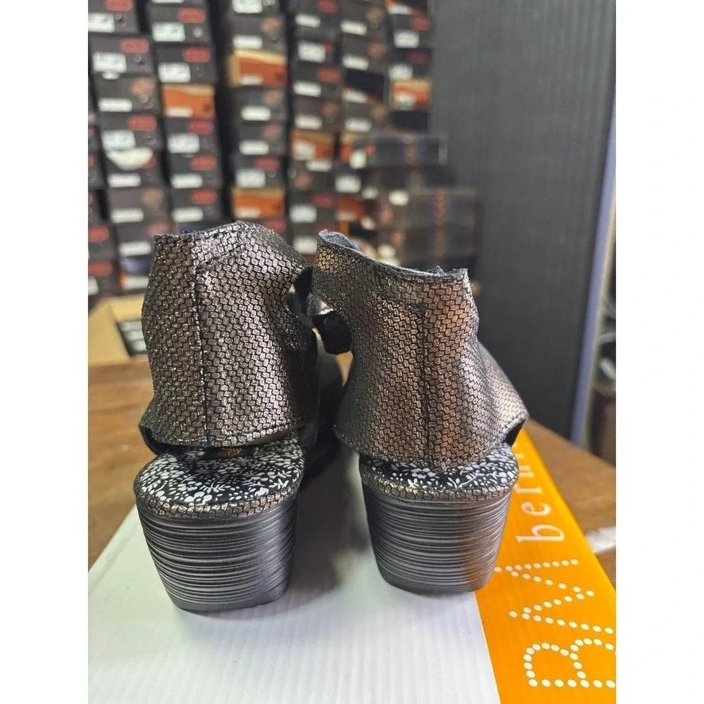 Bernie Mev Mely Black Rose Gold Metallic Wedge Sandals Size 37 US 6.5